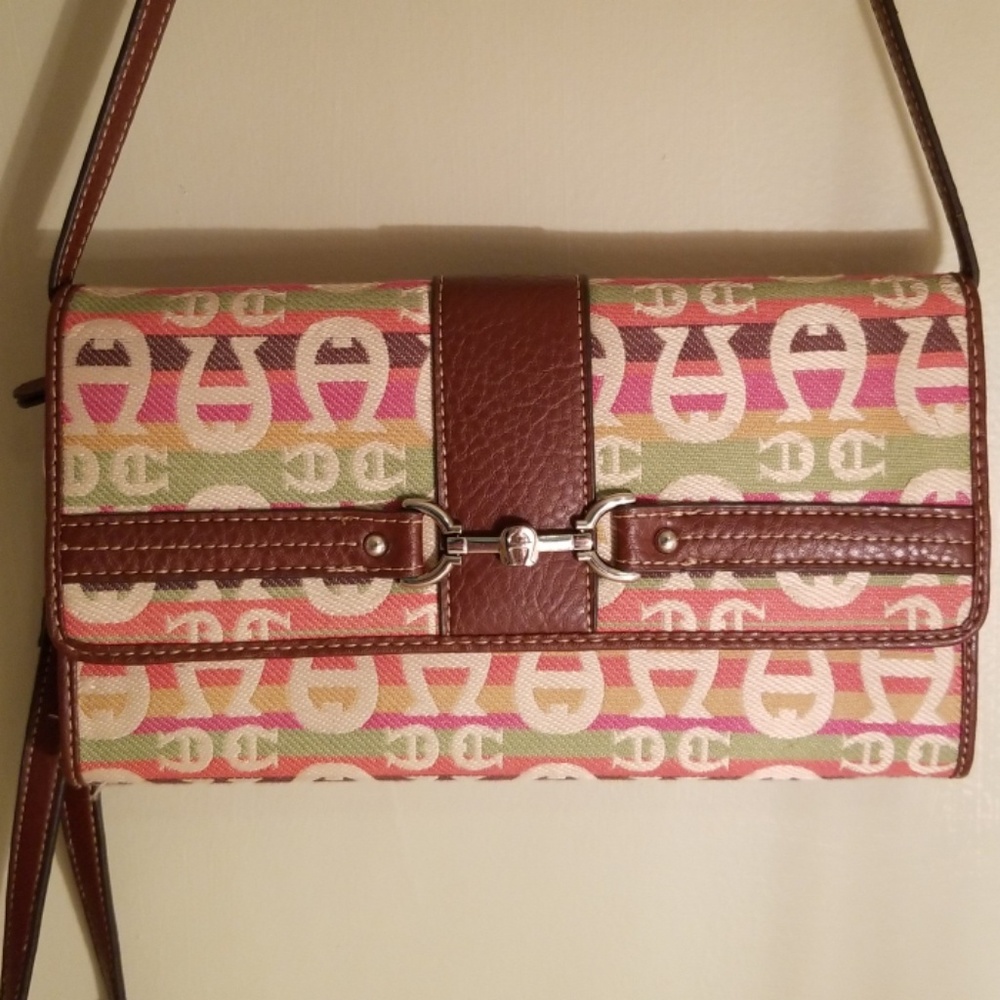 Great Summer Clutch-Crossbody!!